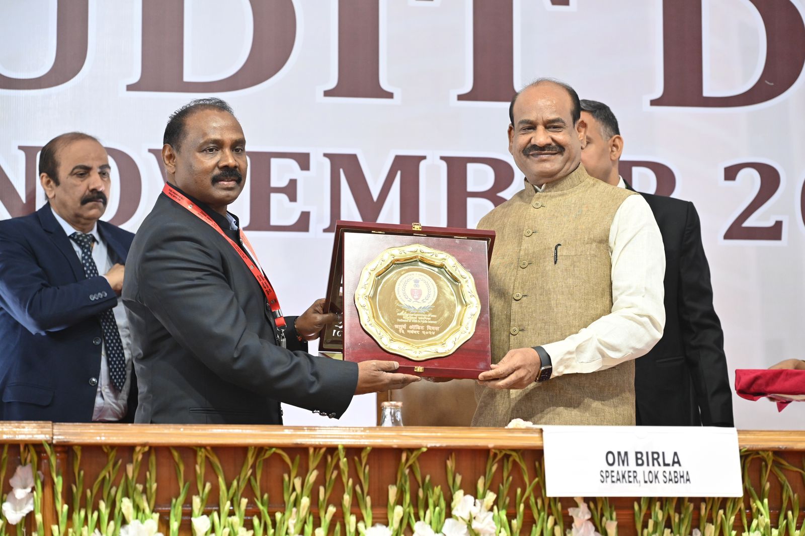 लोकसभा अध्यक्ष ओम बिरला ने देहरादून स्थित द टोंसब्रिज स्कूल के वार्षिकोत्सव में की शिरकत